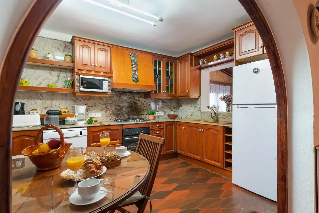 New! Villa Ses Rodes, Pool, Wifi, Bbq, Jacuzzi Portocolom  Spain