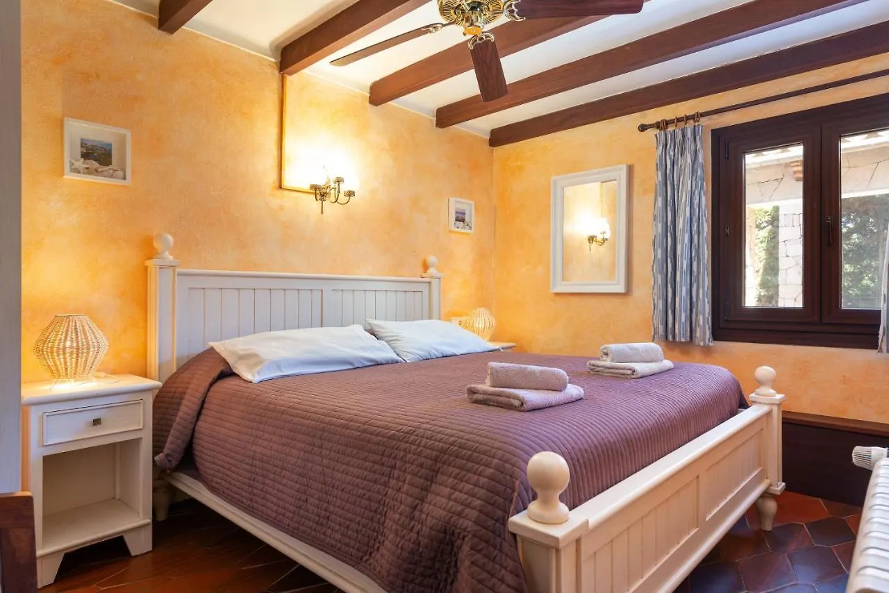 New! Villa Ses Rodes, Pool, Wifi, Bbq, Jacuzzi Portocolom  0*, Portocolom (Mallorca) Spain